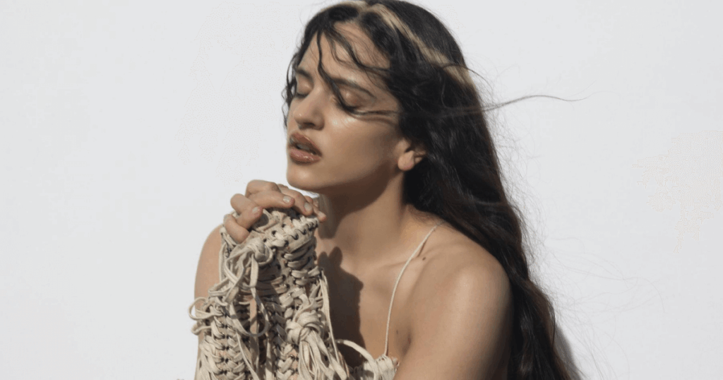 Rosalía schafft eine Brücke zwischen Religion und Popkultur - mit einem neuen Mix an Musik.