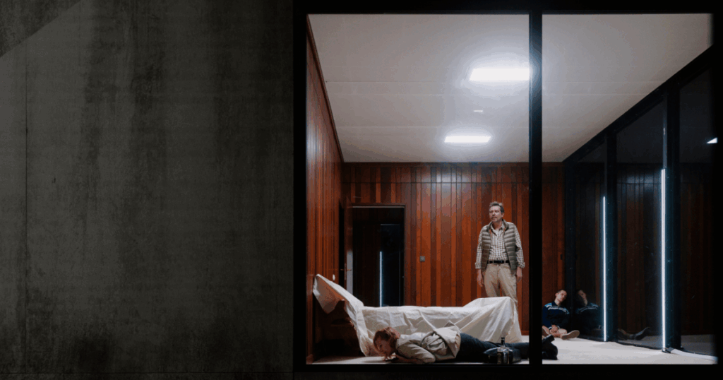 Gnadenlose Transparenz (c) Marcella Ruiz-Cruz